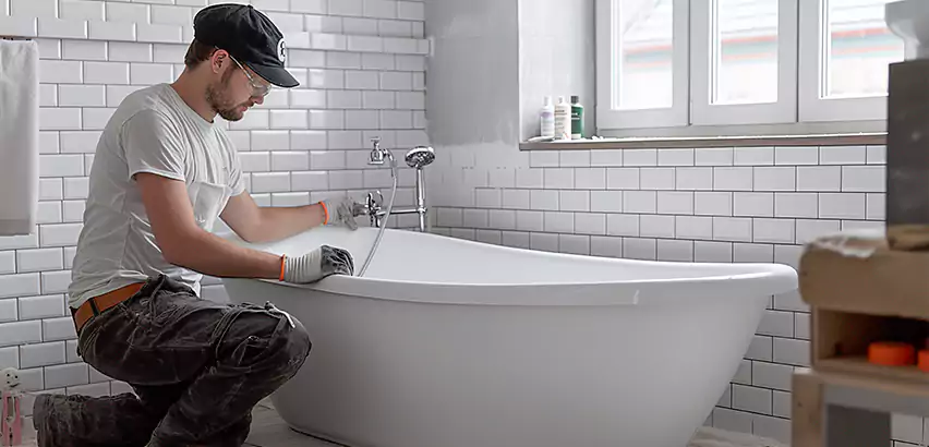 Bathtub Faucet Replacement in Salinas